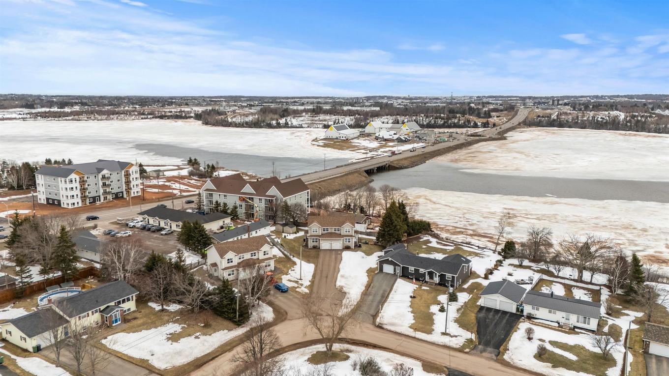 65 Mackinley Crescent, Cornwall, PE