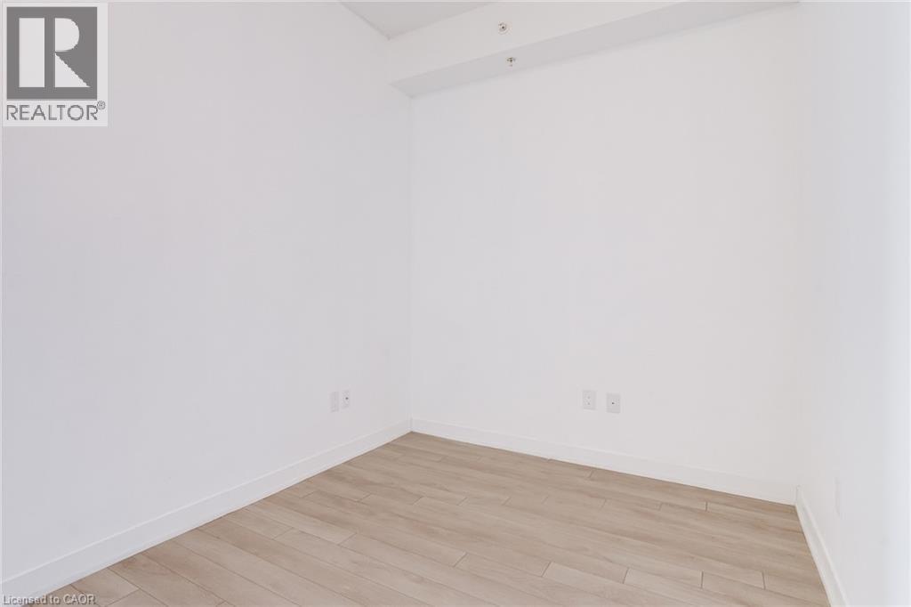 550 North Service Road Unit# 516, Grimsby, ON - Indoor Photo Showing Other Room