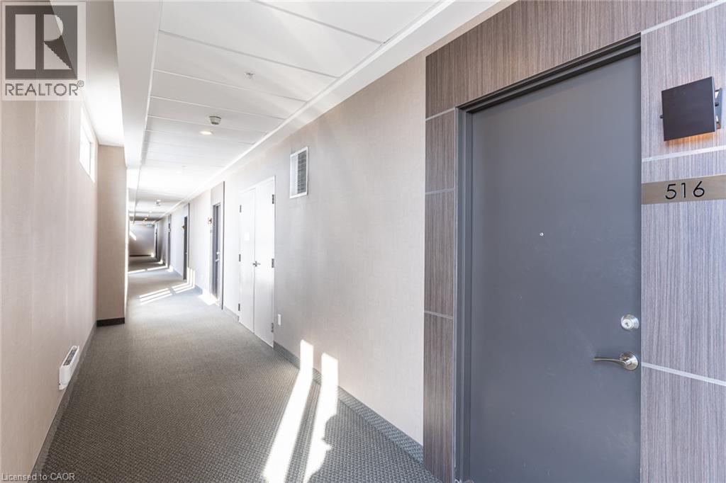 550 North Service Road Unit# 516, Grimsby, ON - Indoor Photo Showing Other Room