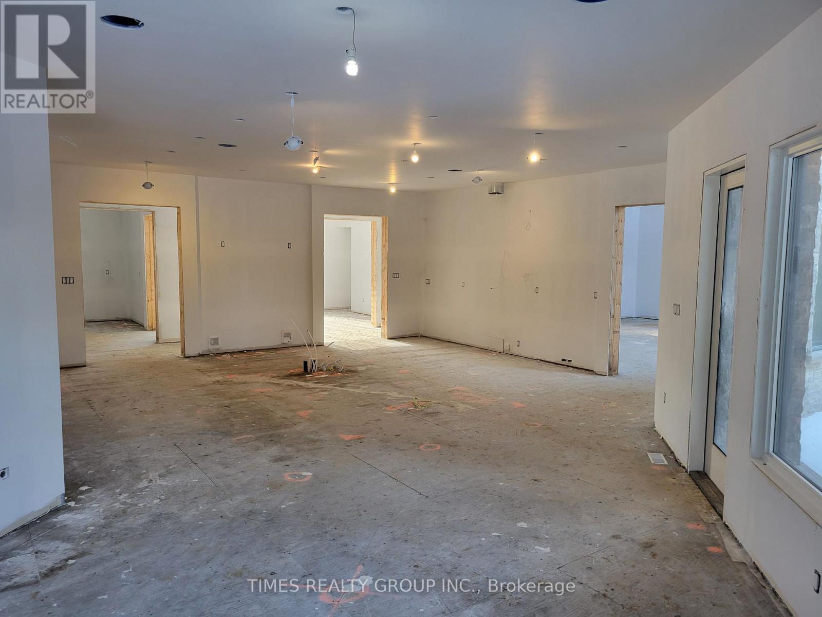 17 Edgewild Drive, Caledon, ON - Indoor Photo Showing Other Room