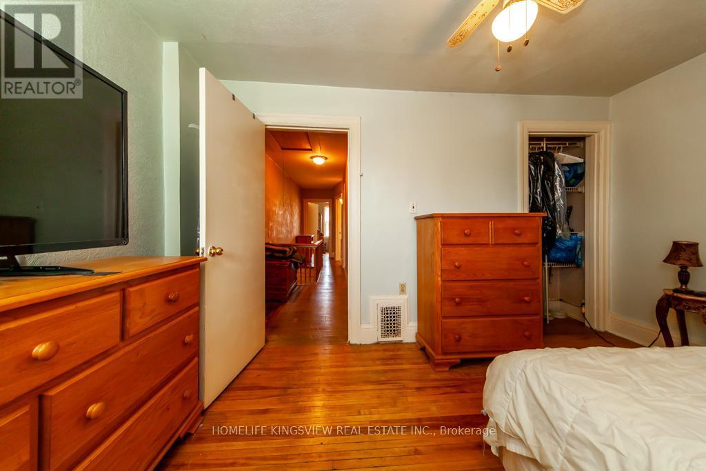 46 Coolmine Road, Toronto, ON - Indoor Photo Showing Bedroom