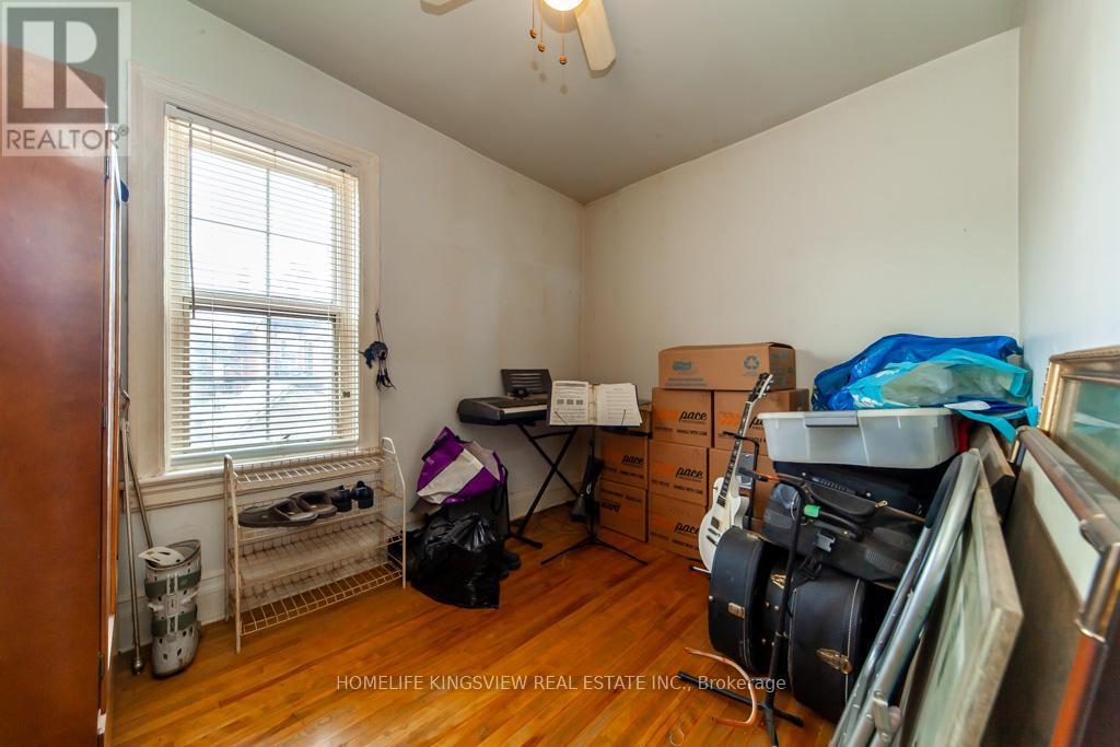 46 Coolmine Road, Toronto, ON - Indoor