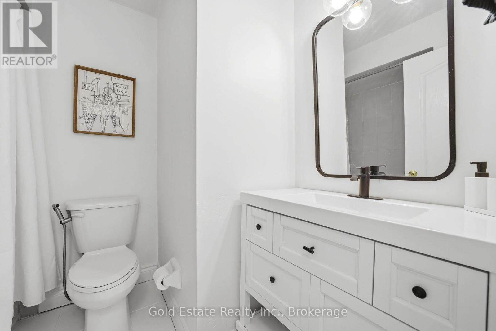 4875 Valera Road, Burlington, ON - Indoor Photo Showing Bathroom