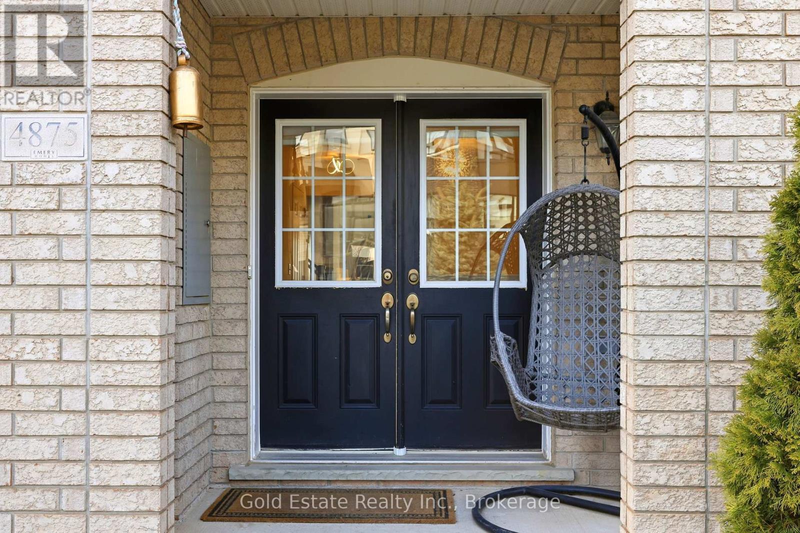 4875 Valera Road, Burlington, ON - Outdoor With Exterior