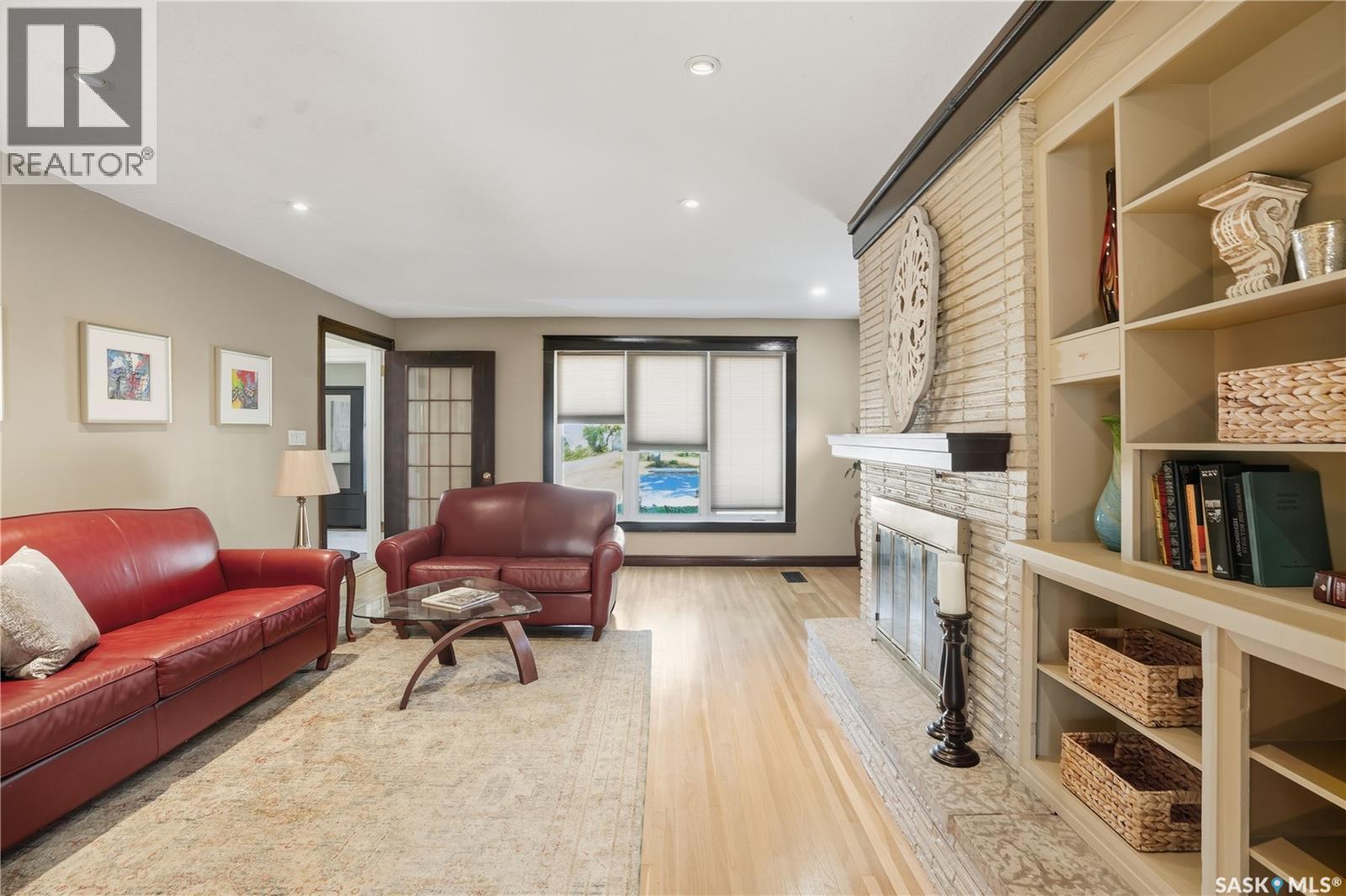 2807 Assiniboine Avenue, Regina, SK - Indoor