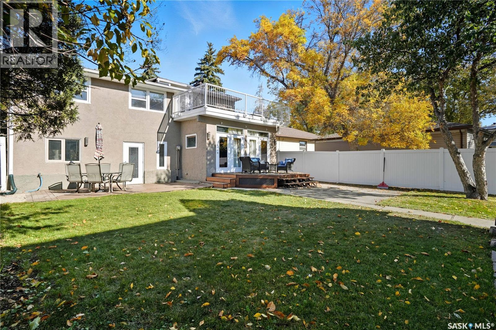2807 Assiniboine Avenue, Regina, SK - Outdoor