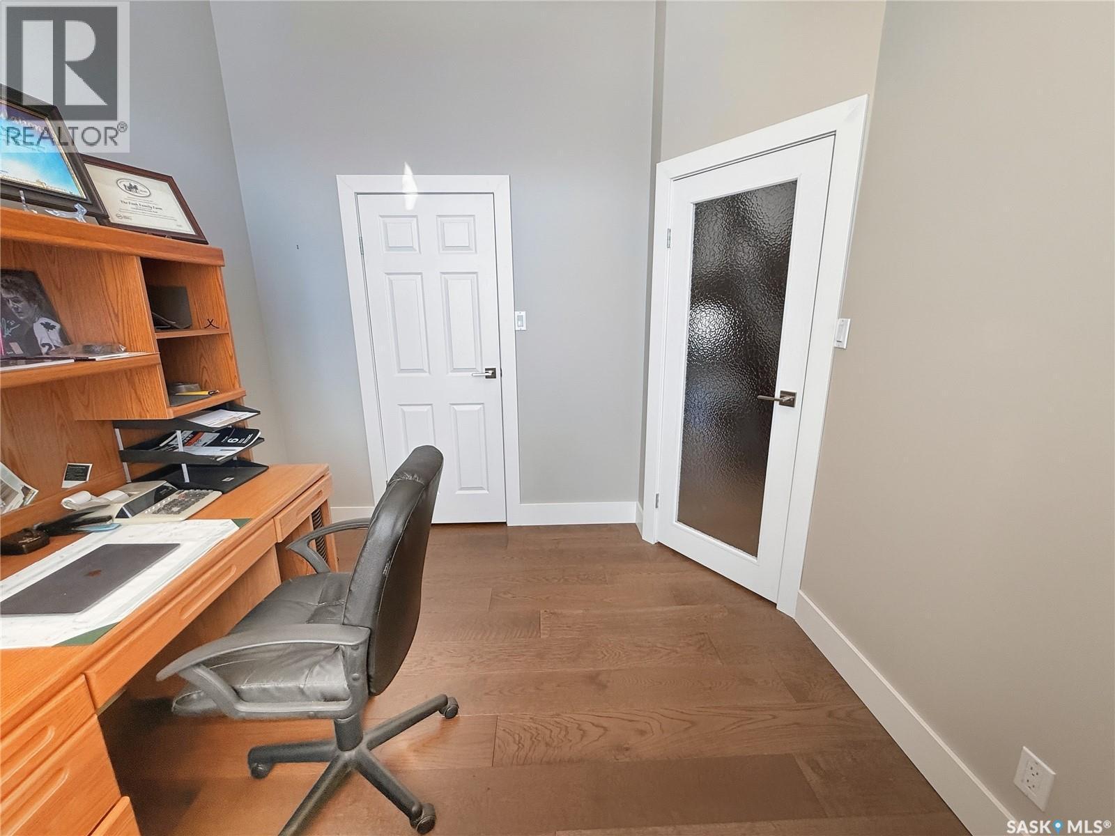 821 Wallman Place, Swift Current, SK - Indoor Photo Showing Office