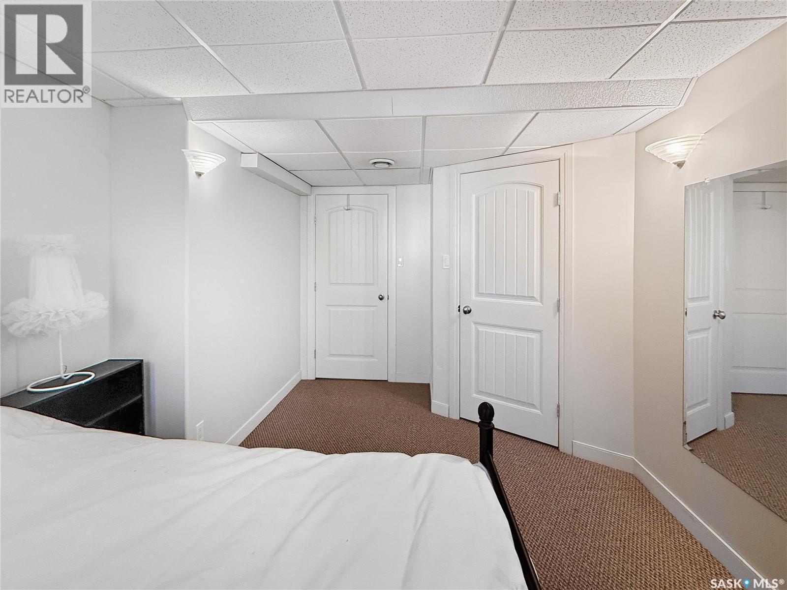 821 Wallman Place, Swift Current, SK - Indoor Photo Showing Bedroom