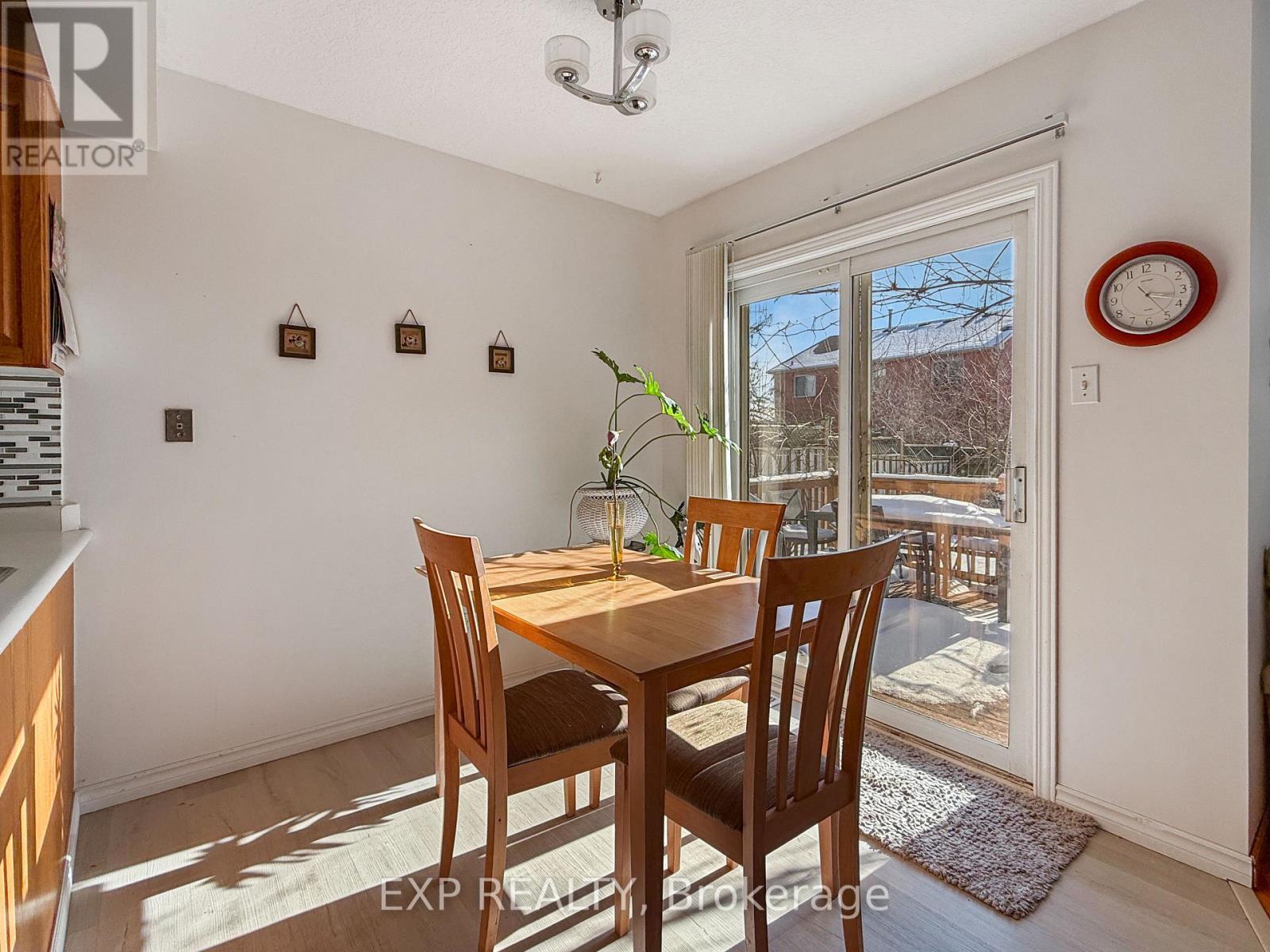 444 Burnett Avenue, Cambridge, ON - Indoor Photo Showing Dining Room