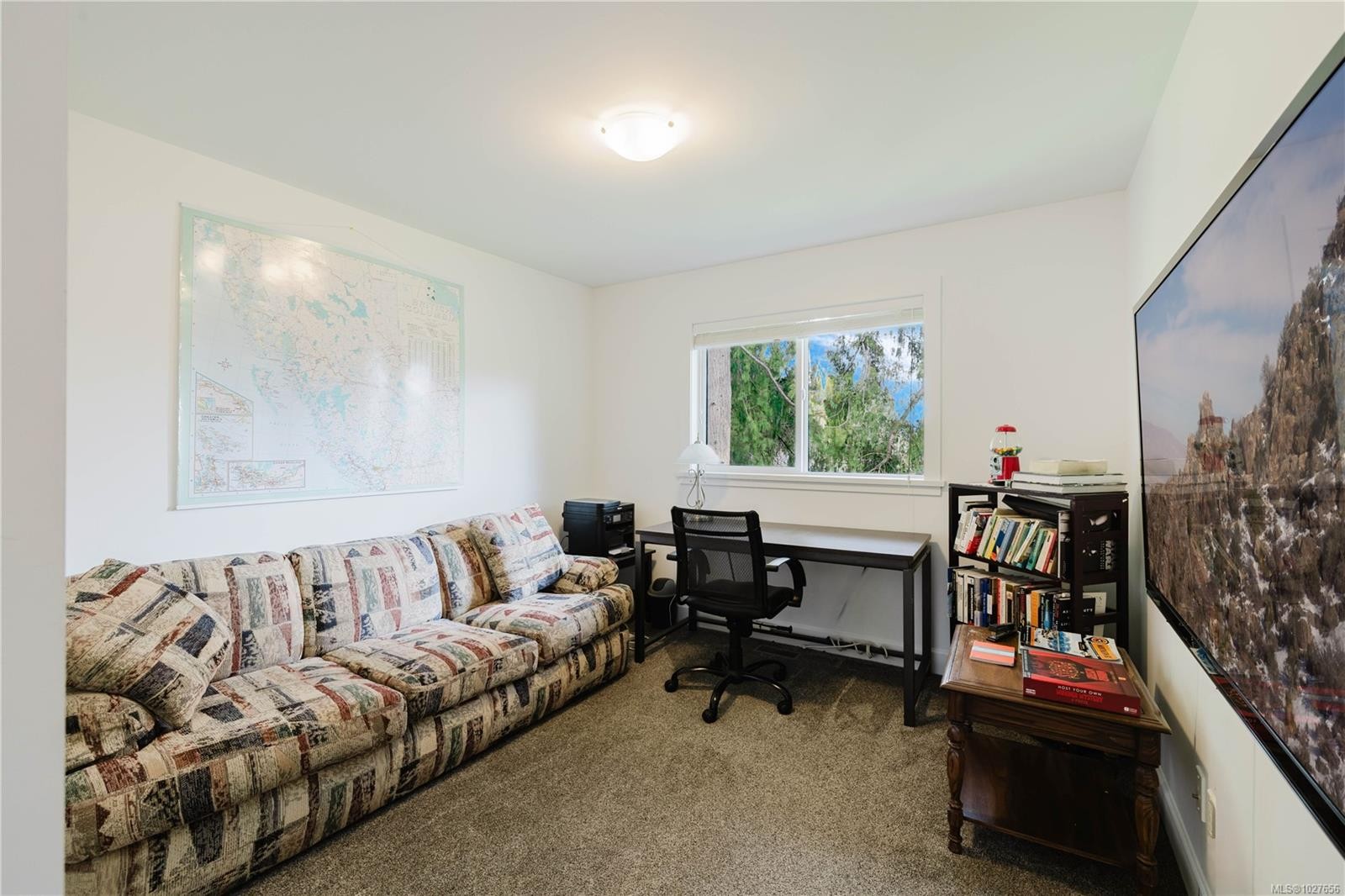 5869 Deuchars Dr, Duncan, BC - Indoor