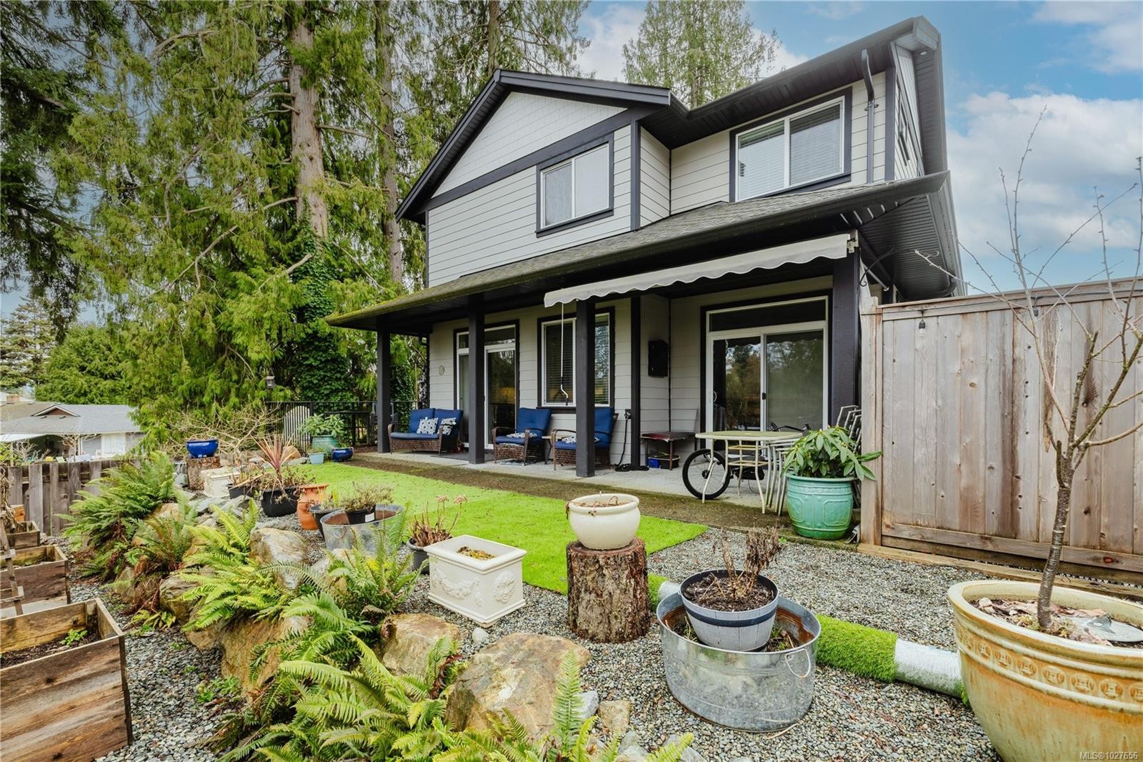 5869 Deuchars Dr, Duncan, BC - Outdoor With Deck Patio Veranda