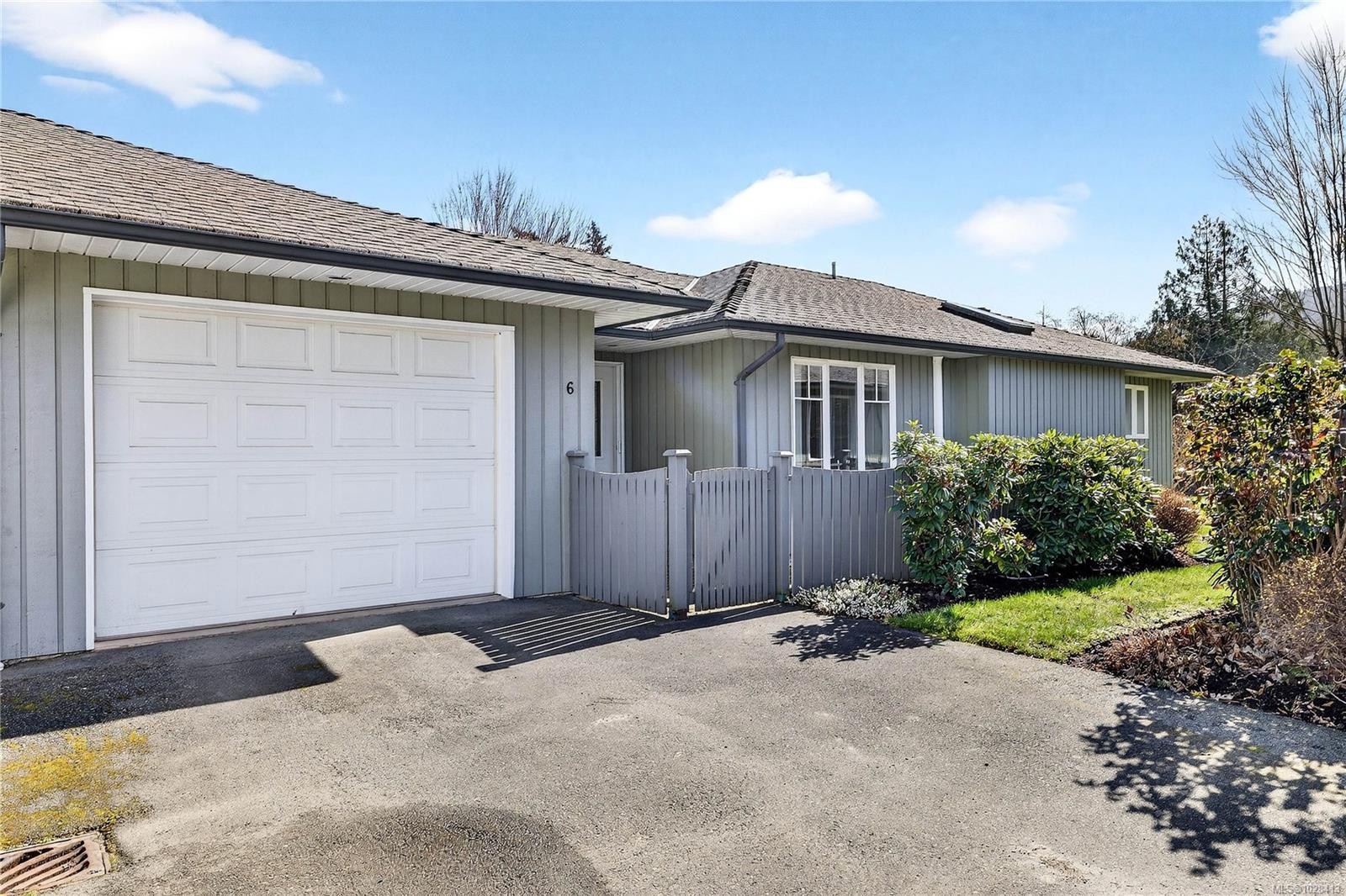 6-235 Park Dr, Salt Spring, BC