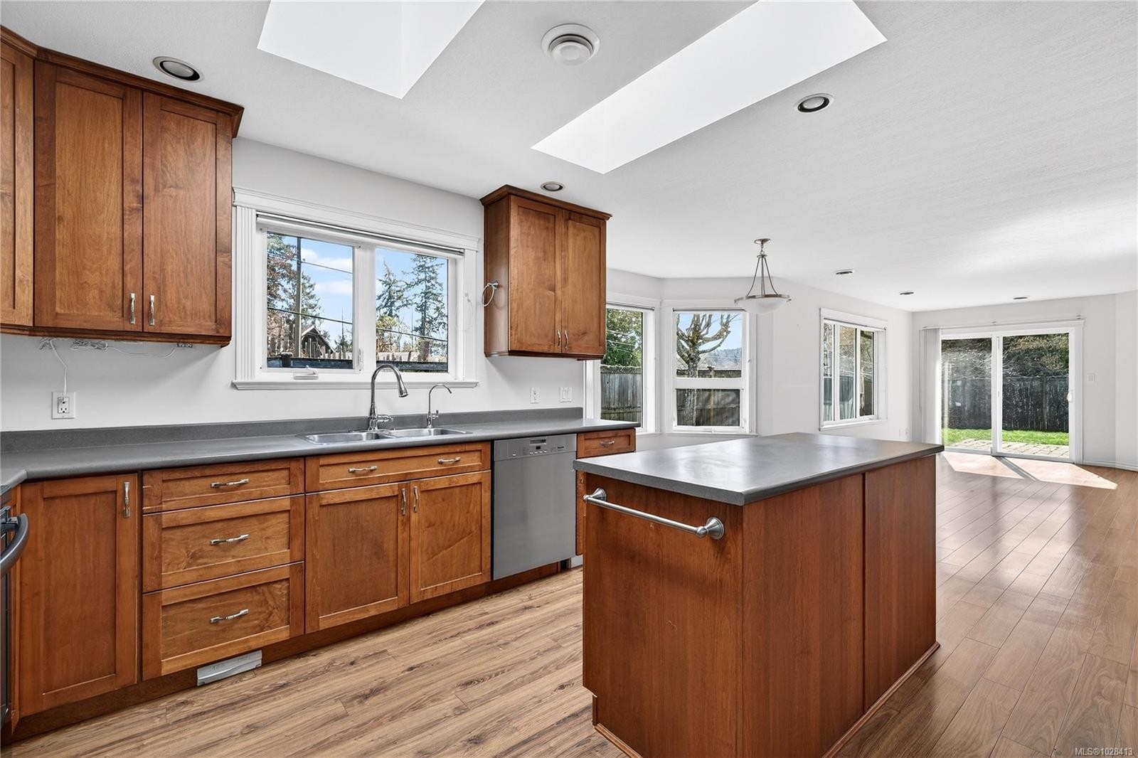 6-235 Park Dr, Salt Spring, BC