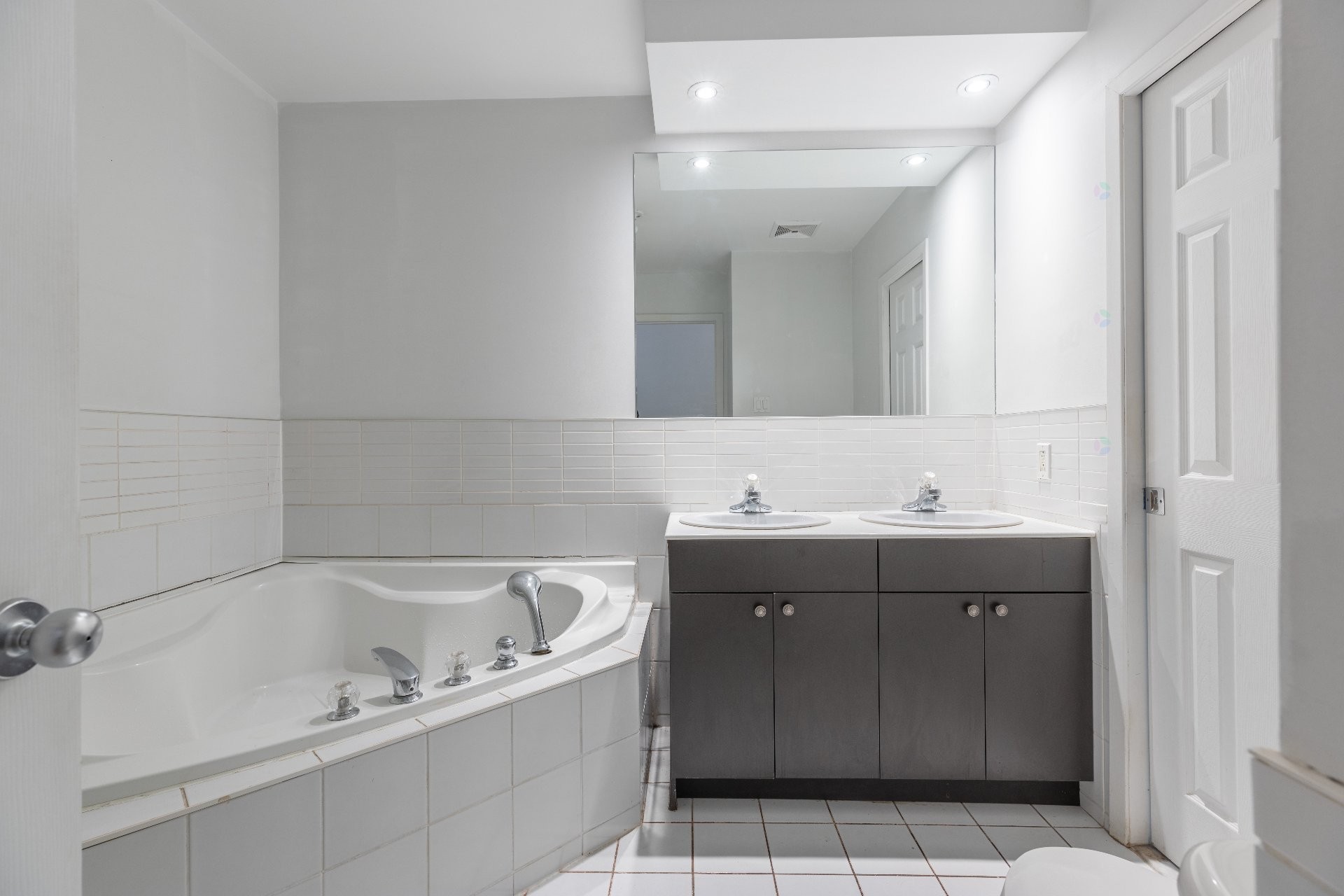 Salle de bains - 202-1080 Rue Anderson, Montréal (Ville-Marie), QC - Indoor Photo Showing Bathroom