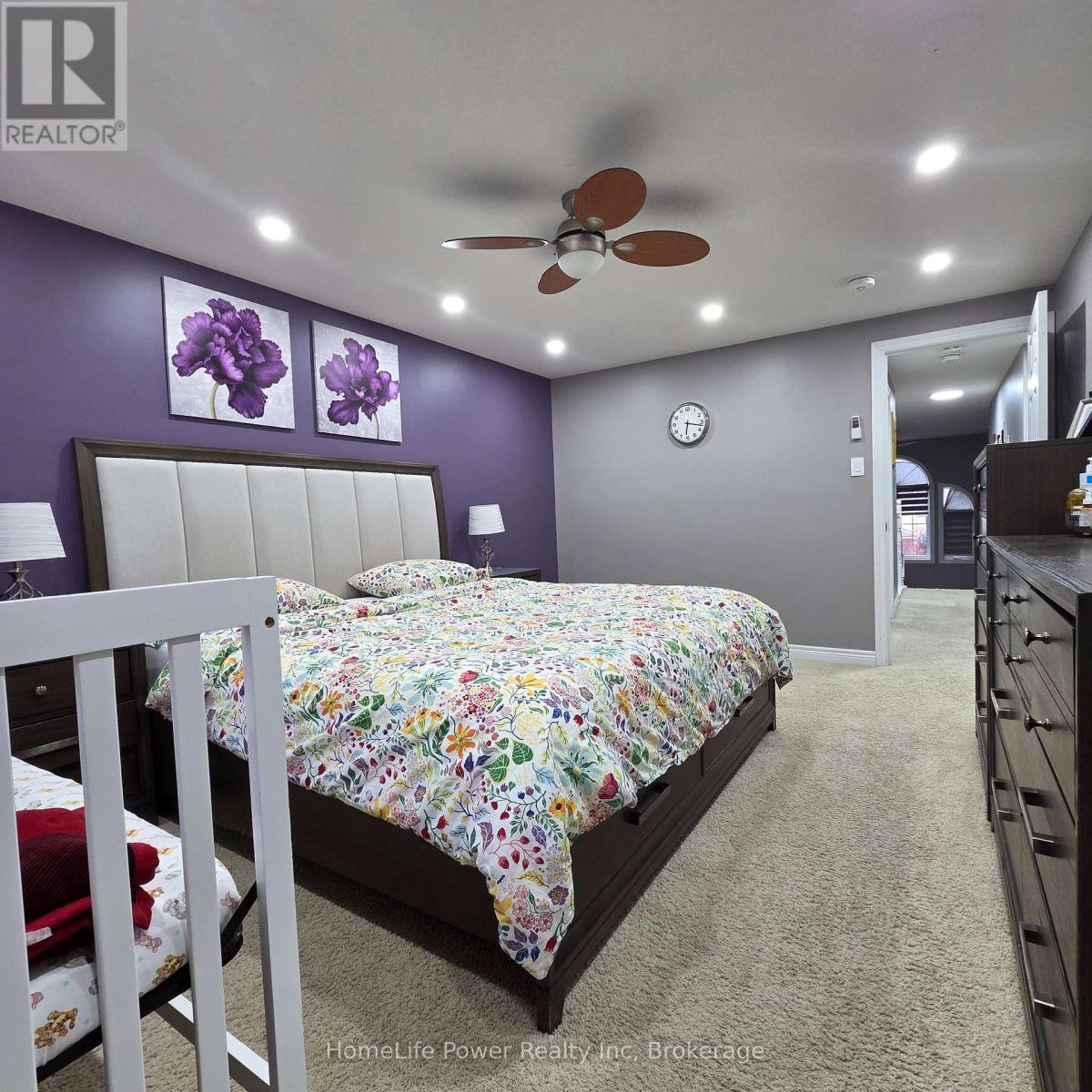 Upper - 23 Schueller Street, Kitchener, ON - Indoor Photo Showing Bedroom