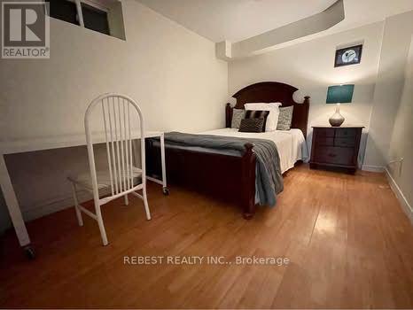 7432 Magistrate Terrace, Mississauga, ON - Indoor Photo Showing Bedroom