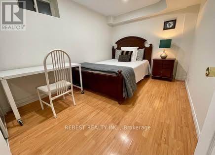 7432 Magistrate Terrace, Mississauga, ON - Indoor Photo Showing Bedroom