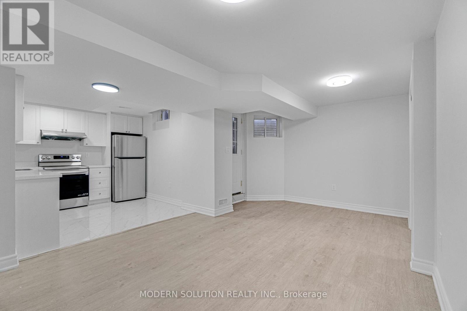 438 Ojibway Trail, Mississauga, ON - Indoor