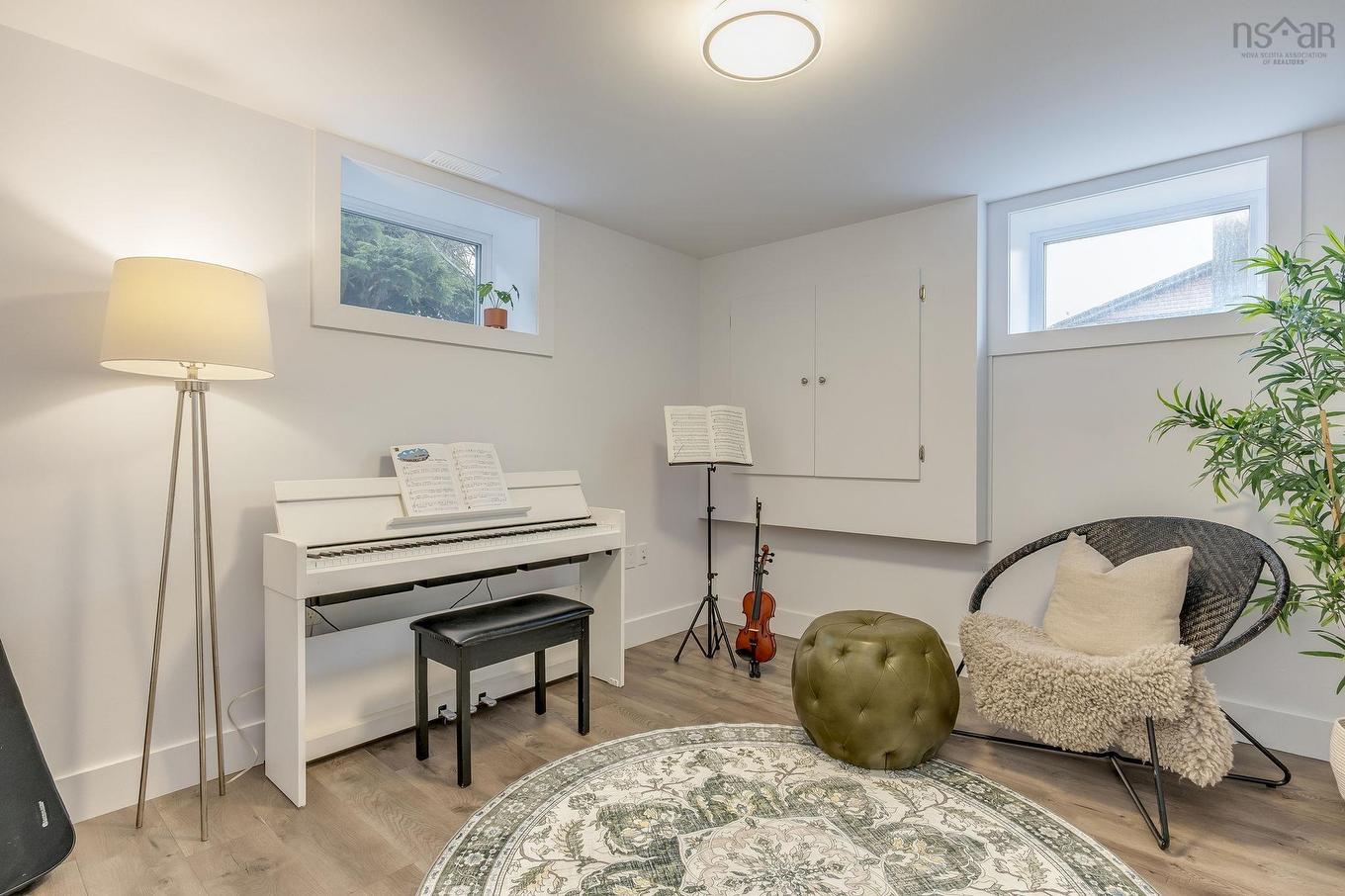 2779 Joseph Howe Drive, Halifax, NS