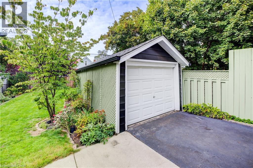 262 Province Street S, Hamilton, ON - Outdoor