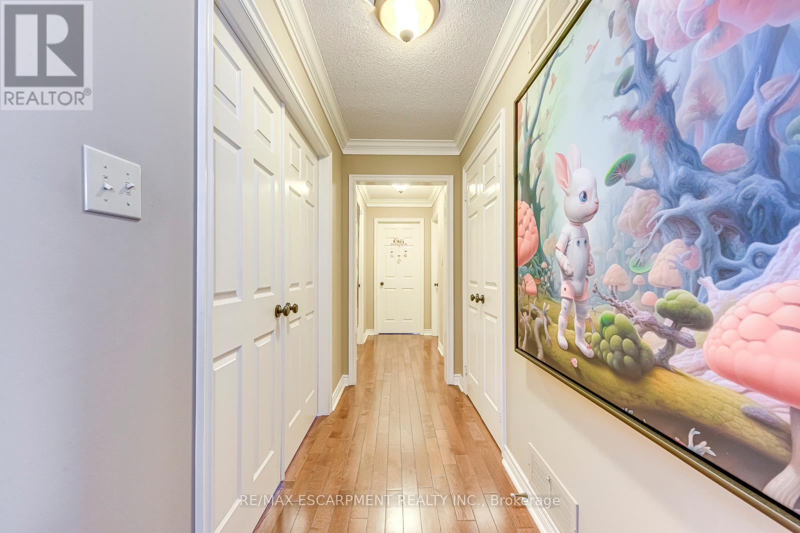 4220 Millcroft Park Drive, Burlington, ON - Indoor Photo Showing Other Room