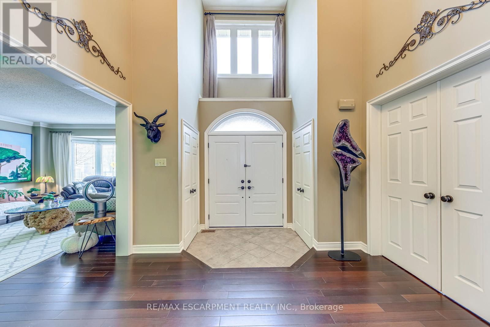 4220 Millcroft Park Drive, Burlington, ON - Indoor Photo Showing Other Room