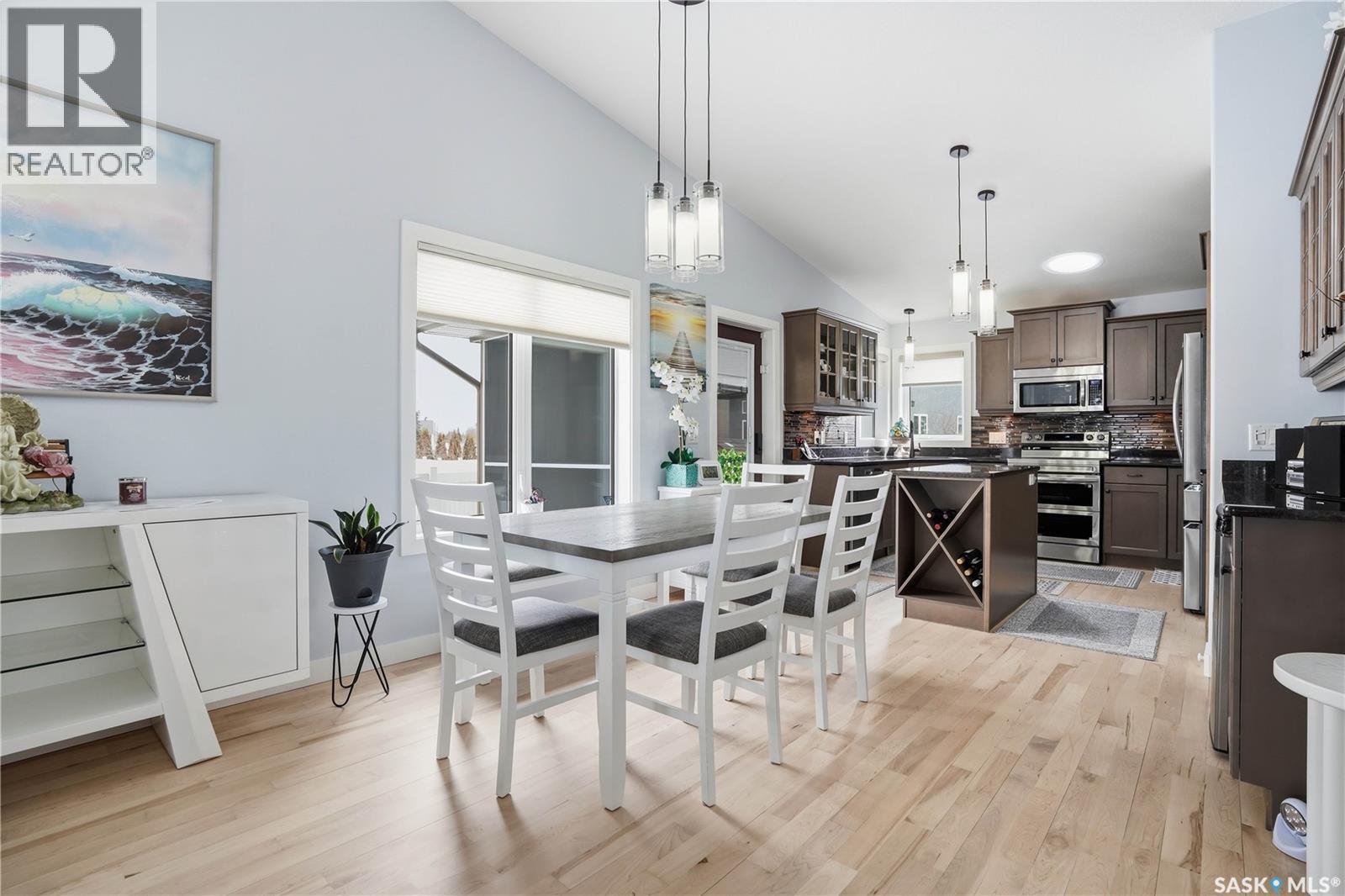 5053 Canuck Crescent, Regina, SK - Indoor Photo Showing Dining Room
