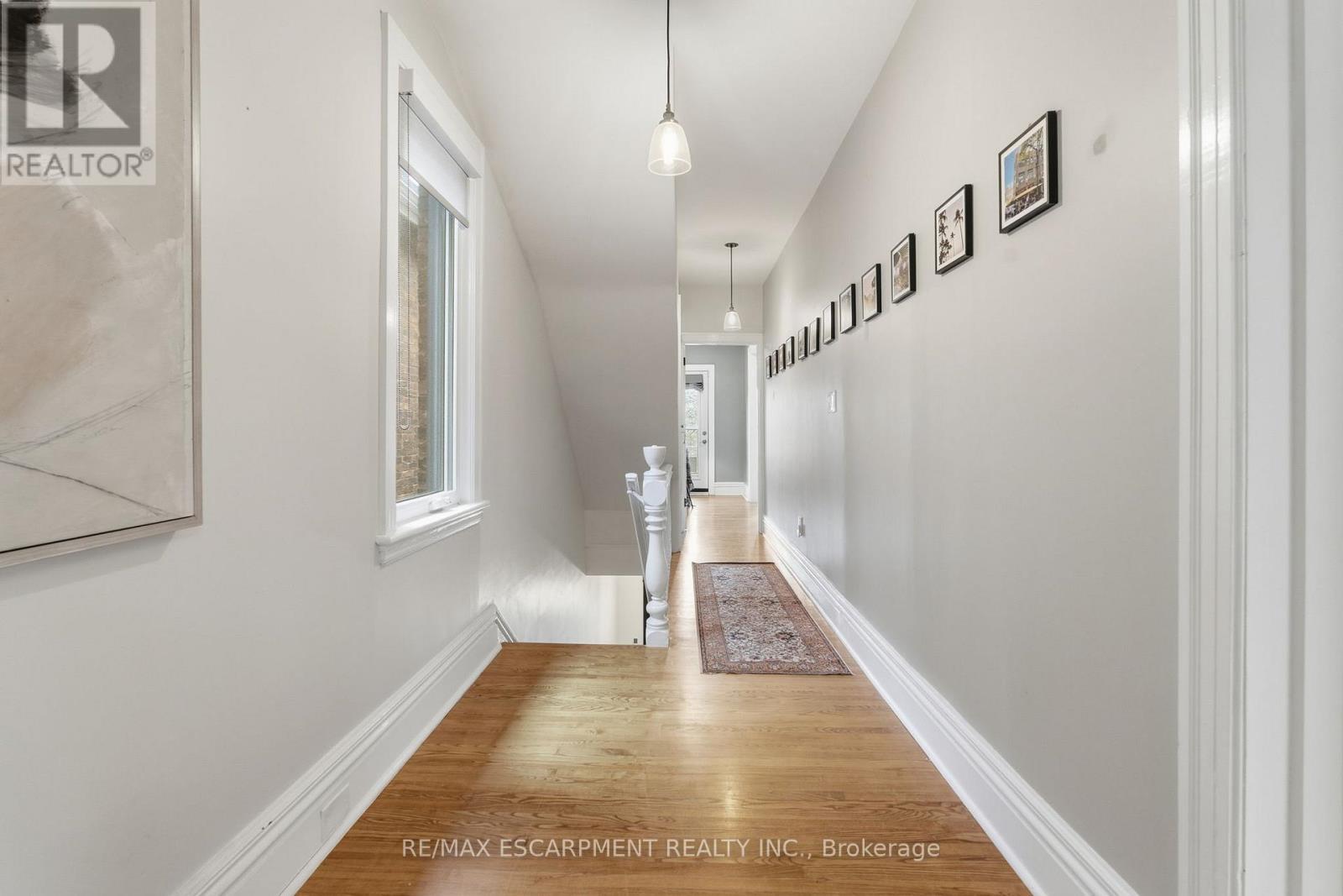 141 Markland Street, Hamilton, ON - Indoor Photo Showing Other Room