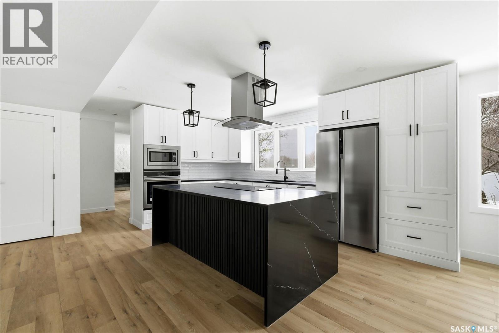 8 Thatcher Road, Regina, SK - Indoor Photo Showing Kitchen