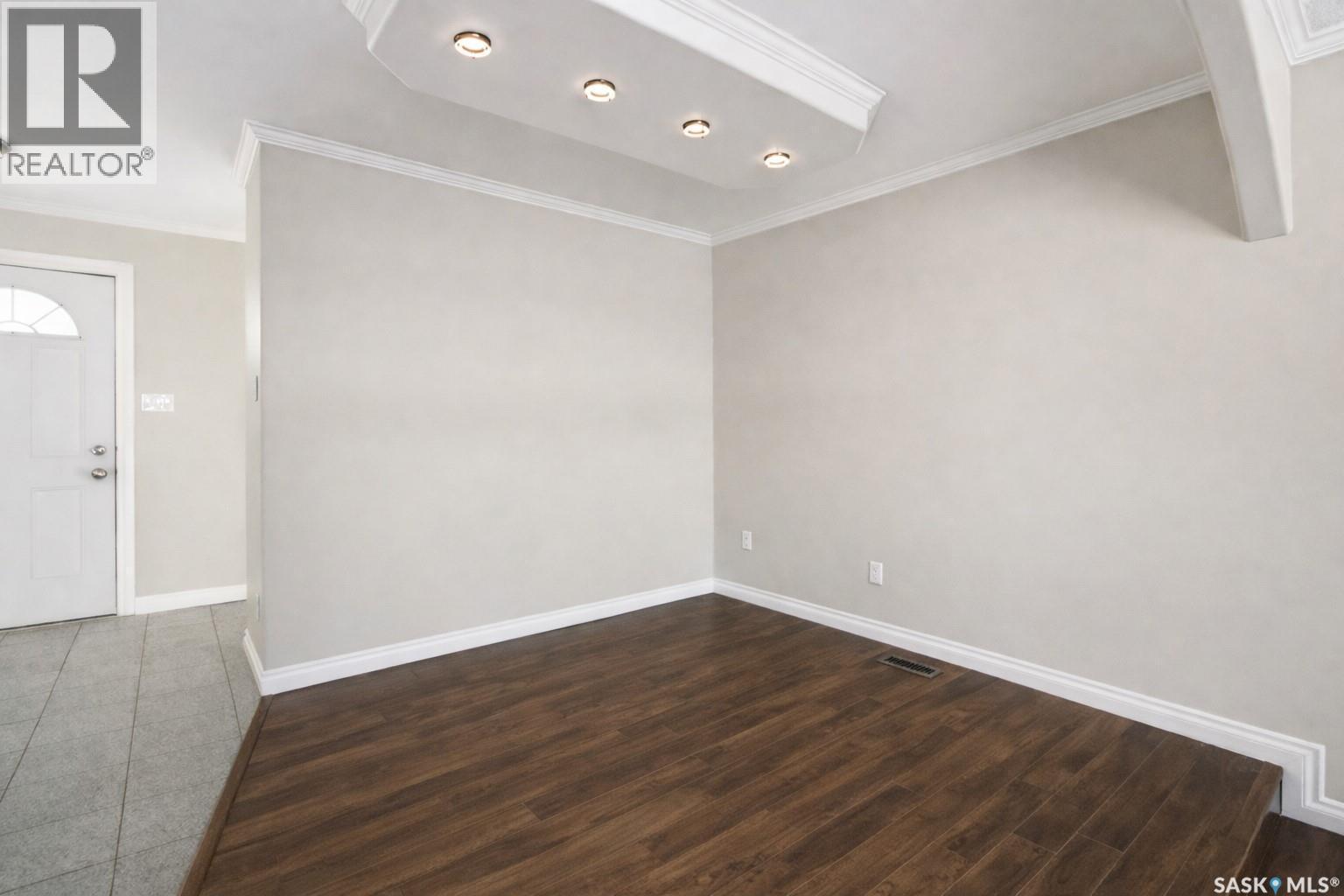 110 Meglund Place, Saskatoon, SK - Indoor Photo Showing Other Room