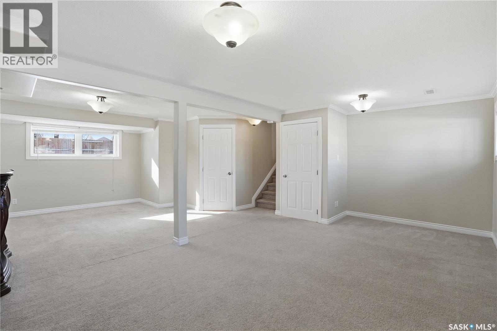 110 Meglund Place, Saskatoon, SK - Indoor
