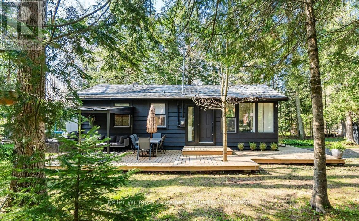 1 Sundown Road, Tiny, ON - Outdoor