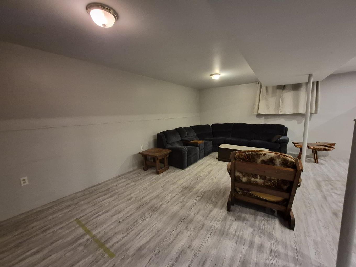 18 Lloyd Irwin Street, Marathon, ON - Indoor Photo Showing Other Room
