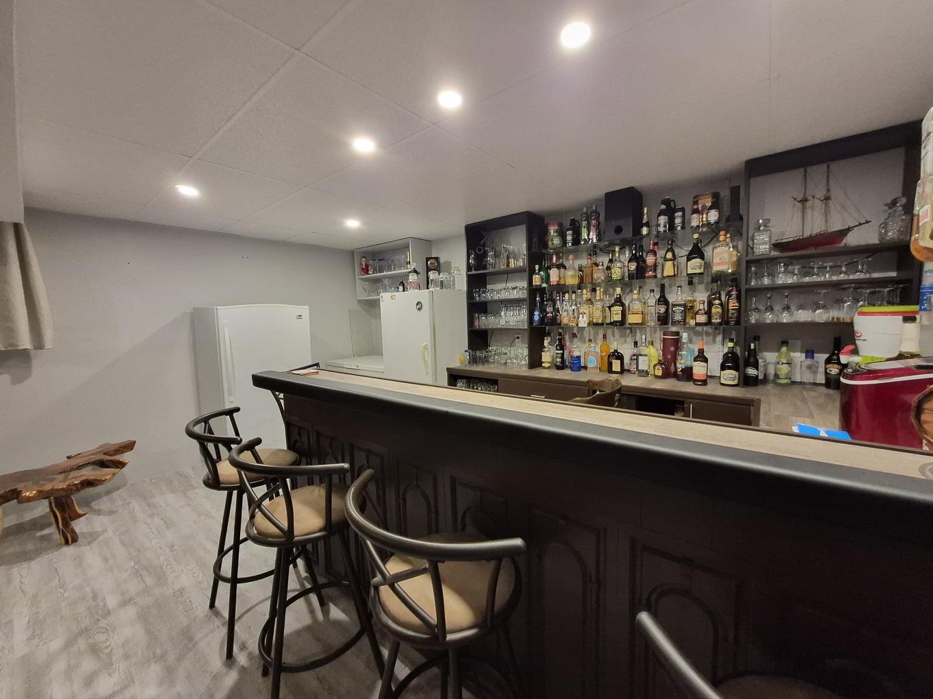 18 Lloyd Irwin Street, Marathon, ON - Indoor
