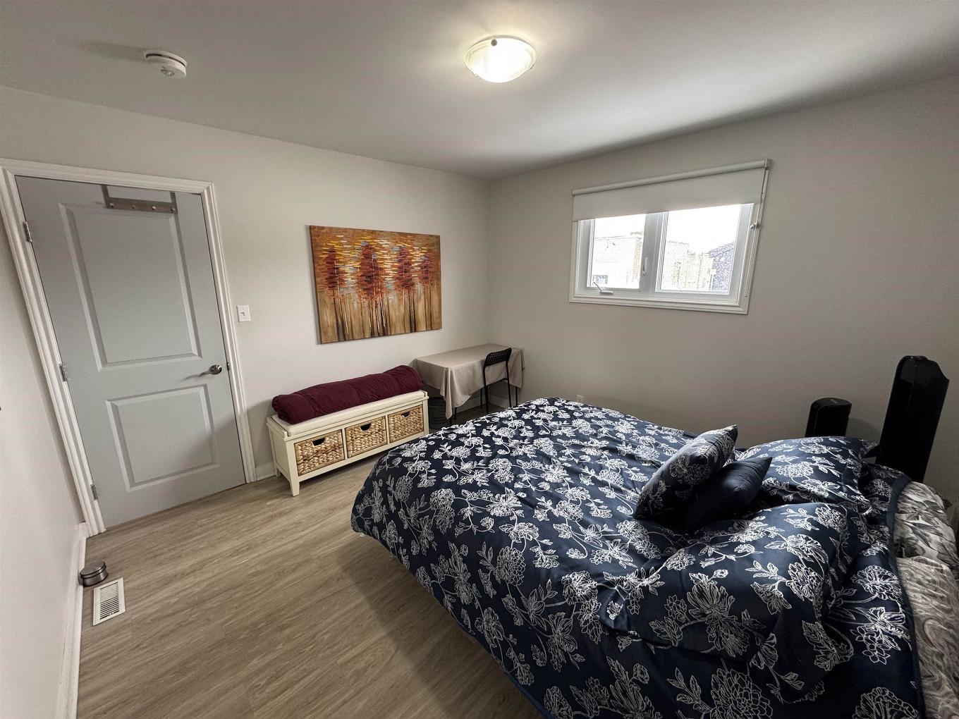 82 Machar Ave., Thunder Bay, ON - Indoor Photo Showing Bedroom