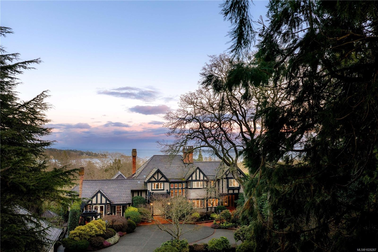3475 Upper Terrace Rd, Oak Bay, BC
