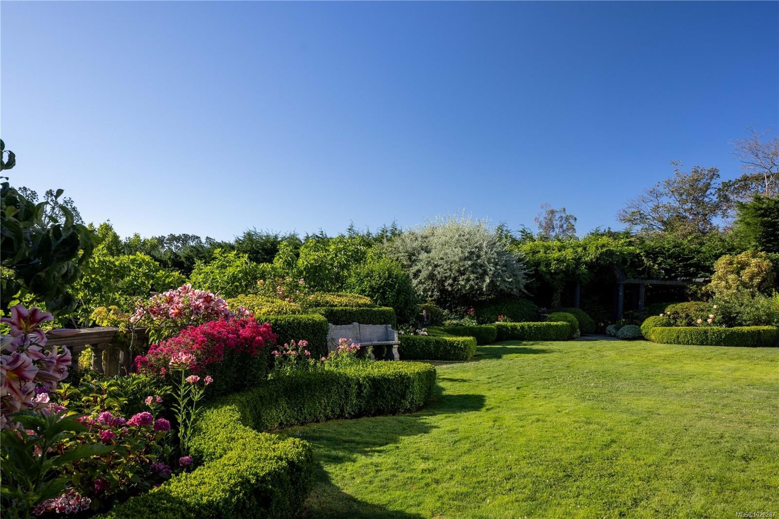 3475 Upper Terrace Rd, Oak Bay, BC