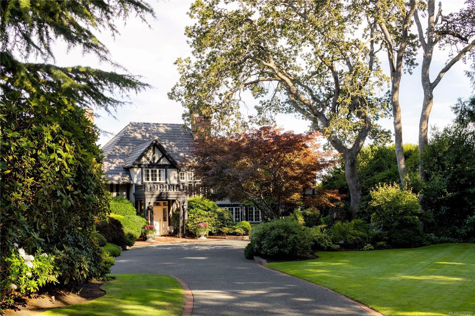 3475 Upper Terrace Rd, Oak Bay, BC