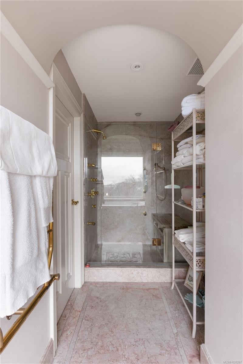 3475 Upper Terrace Rd, Oak Bay, BC