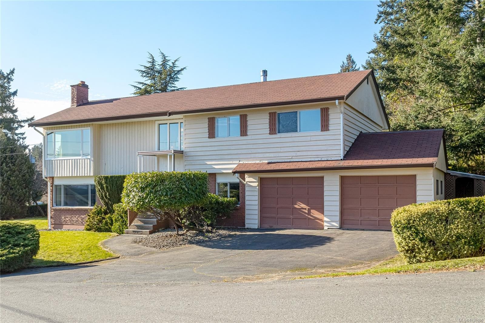 1611 Bowstring Close, Nanaimo, BC