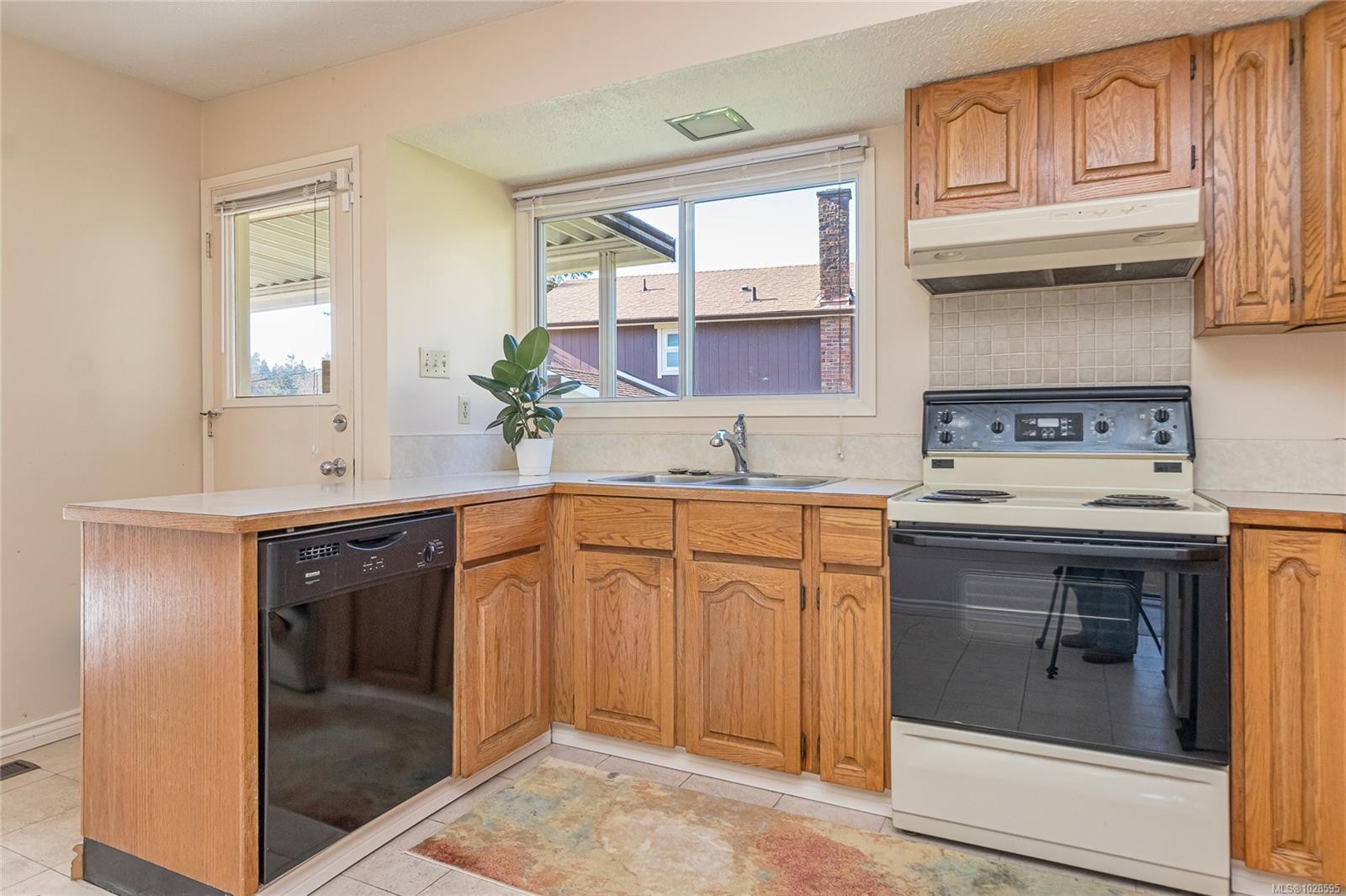 1611 Bowstring Close, Nanaimo, BC