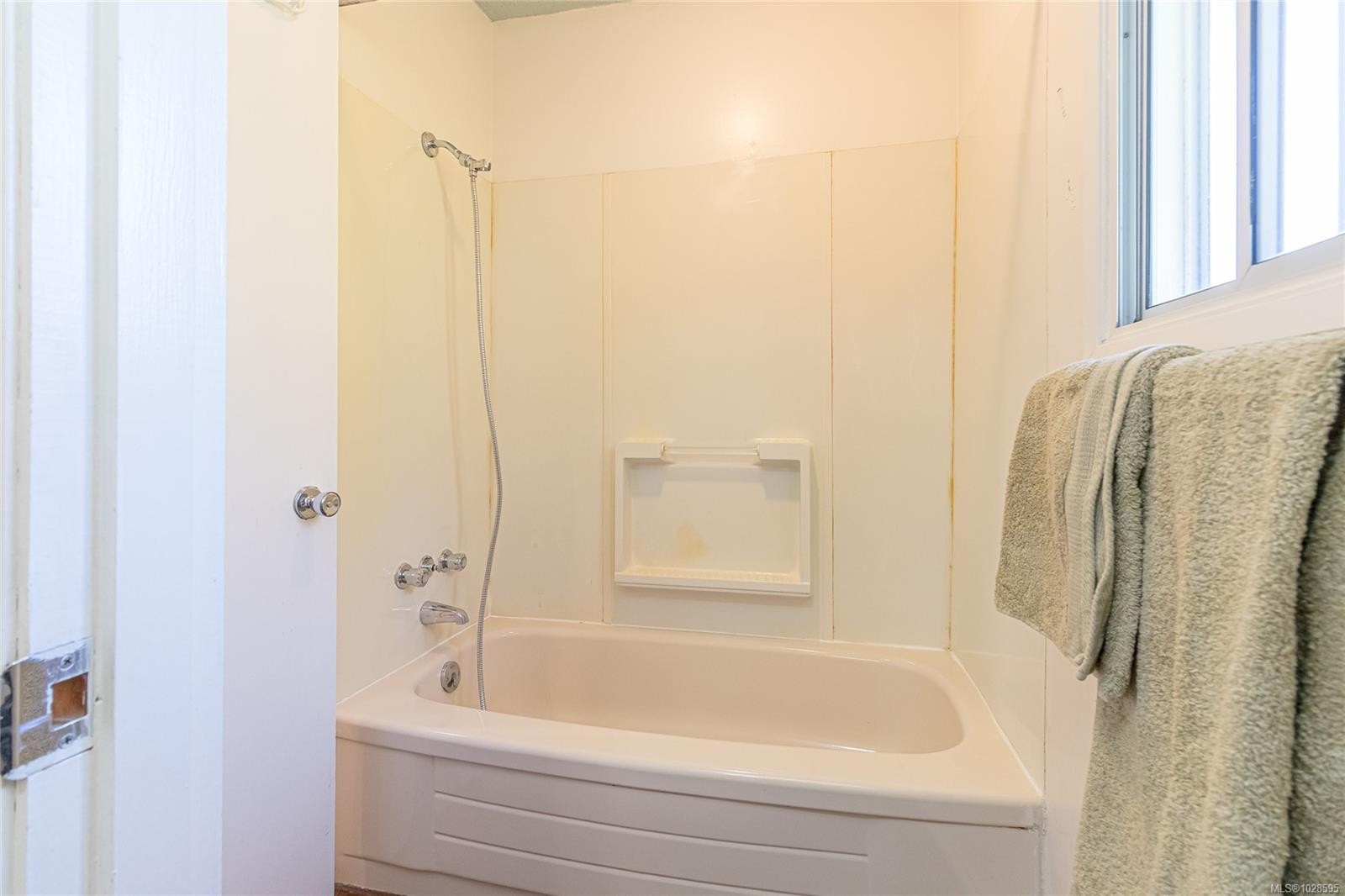 1611 Bowstring Close, Nanaimo, BC