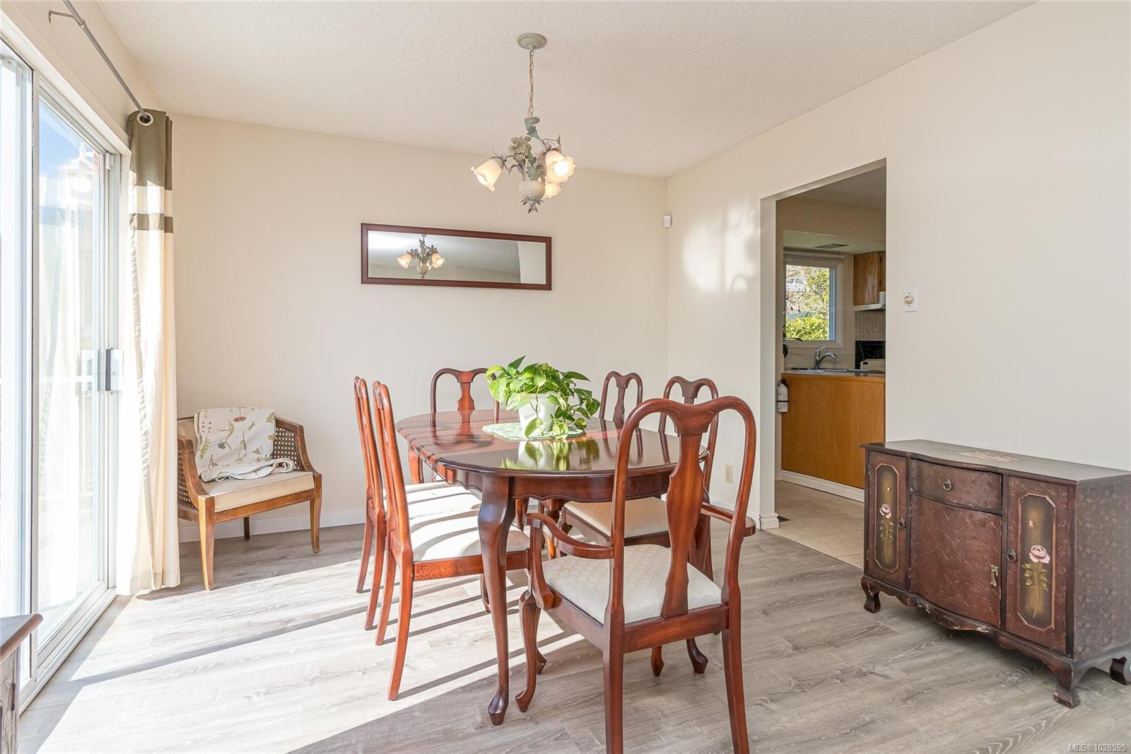 1611 Bowstring Close, Nanaimo, BC