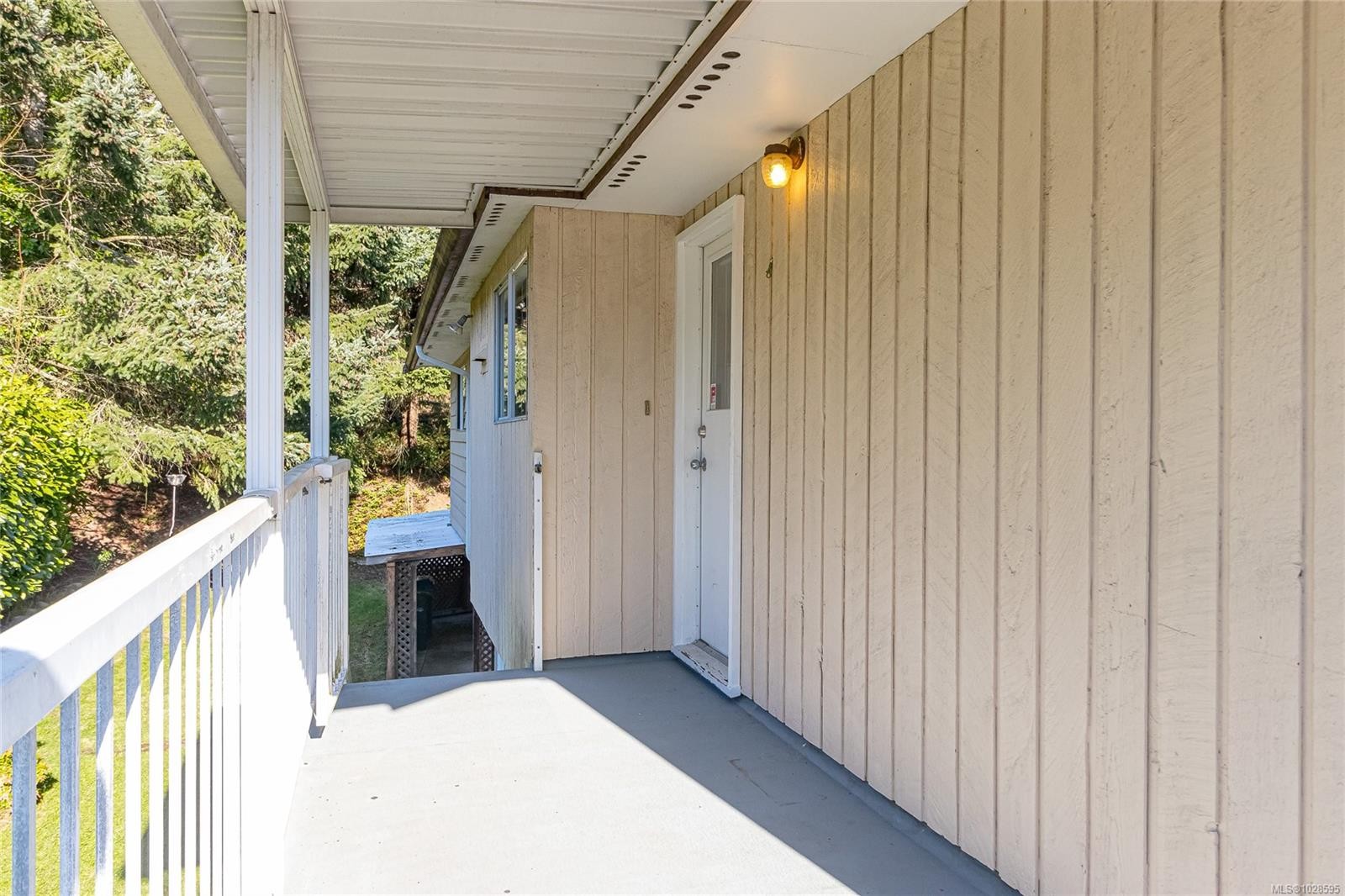 1611 Bowstring Close, Nanaimo, BC