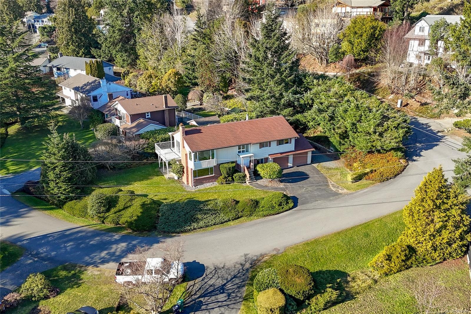 1611 Bowstring Close, Nanaimo, BC