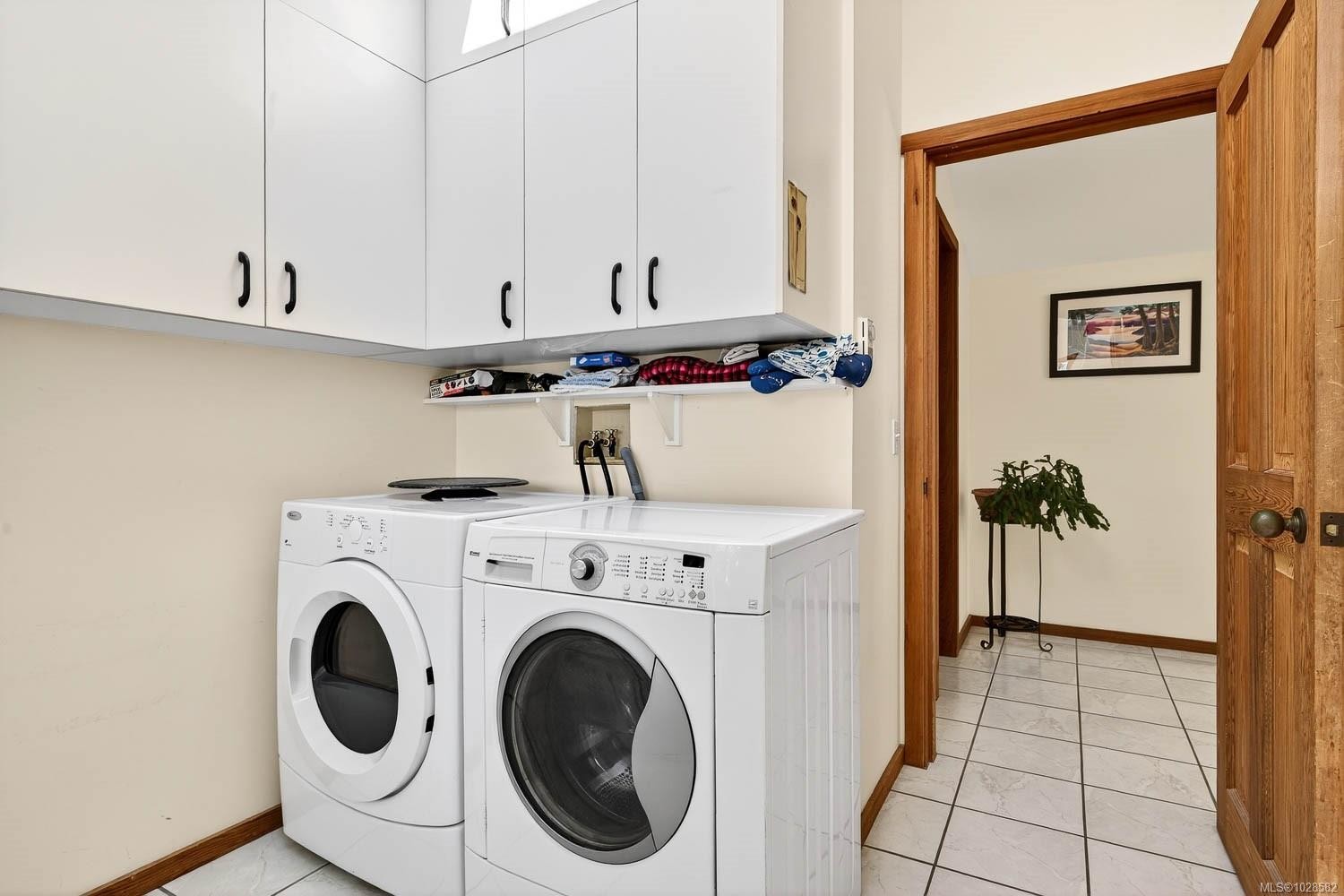 300 Old Scott Rd, Salt Spring, BC