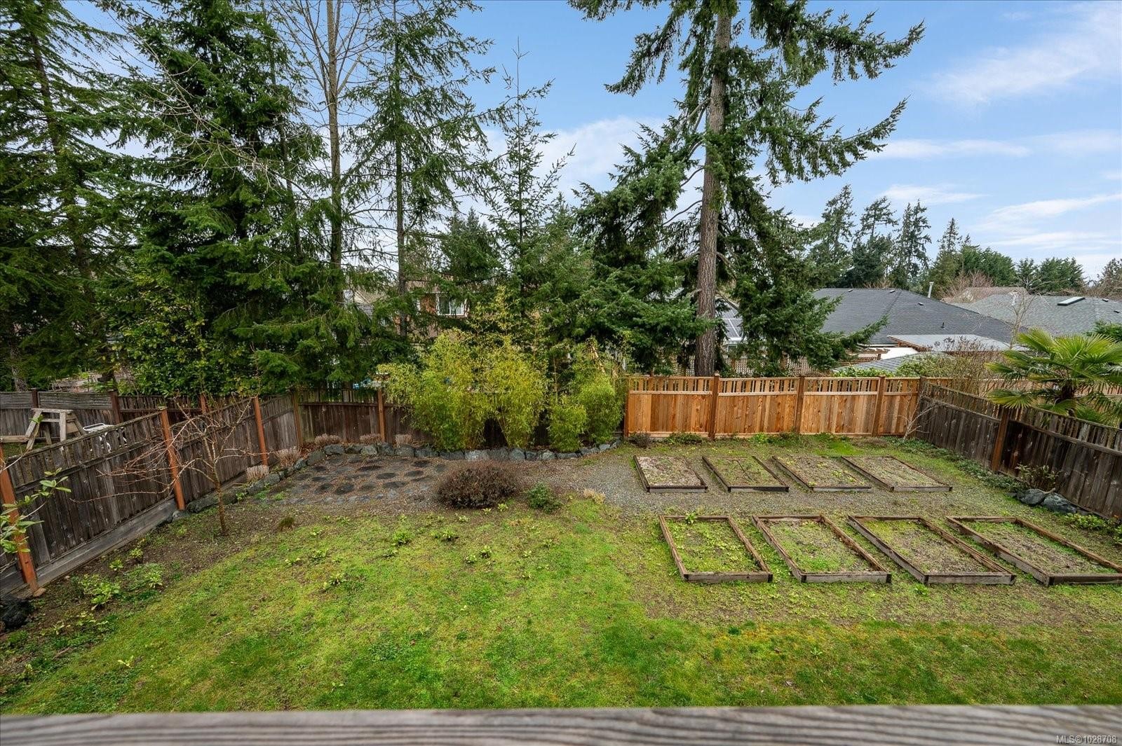8 Trill Dr, Parksville, BC