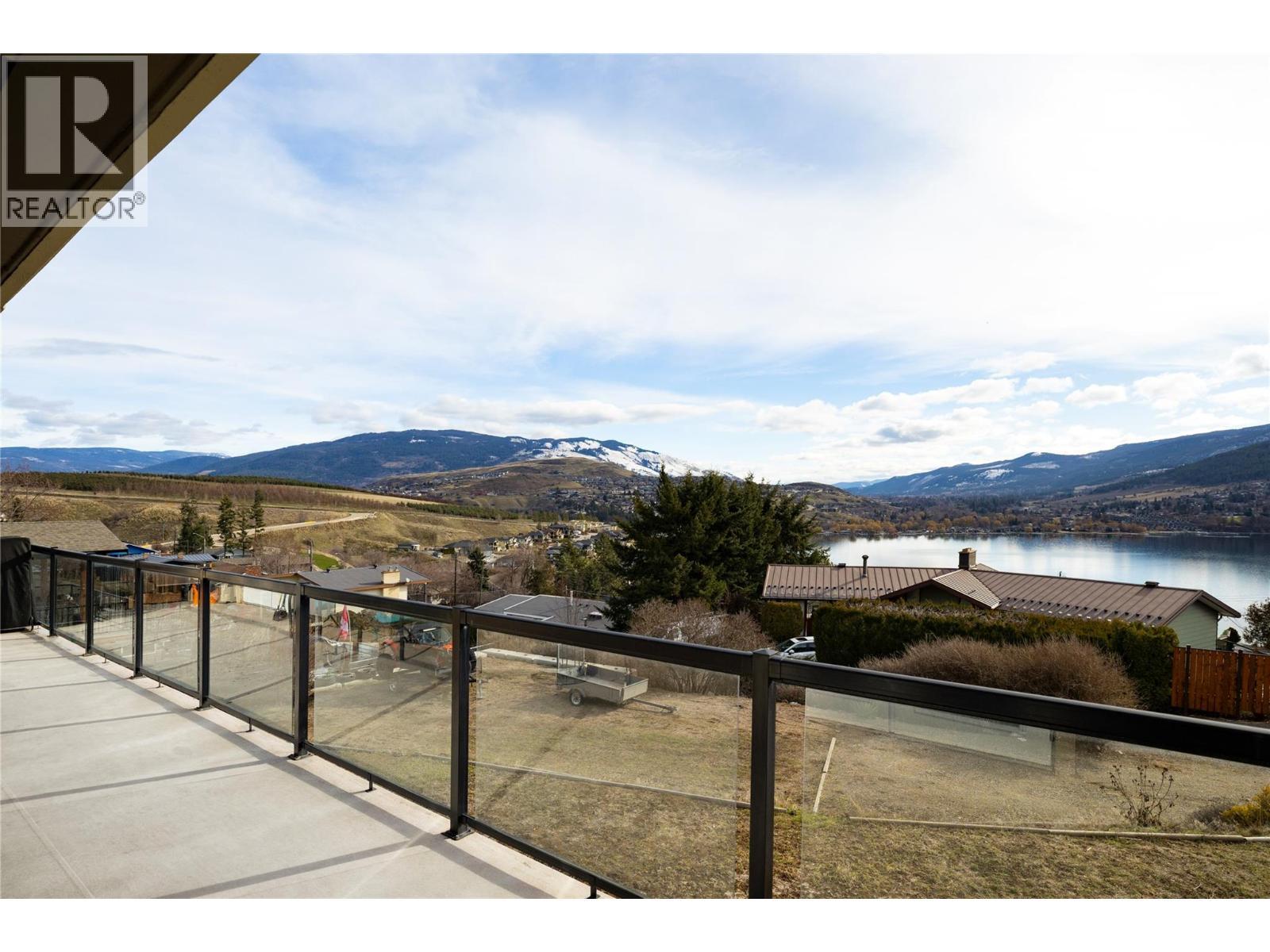 8705 Kalview Drive, Coldstream, BC - Outdoor With Body Of Water With View