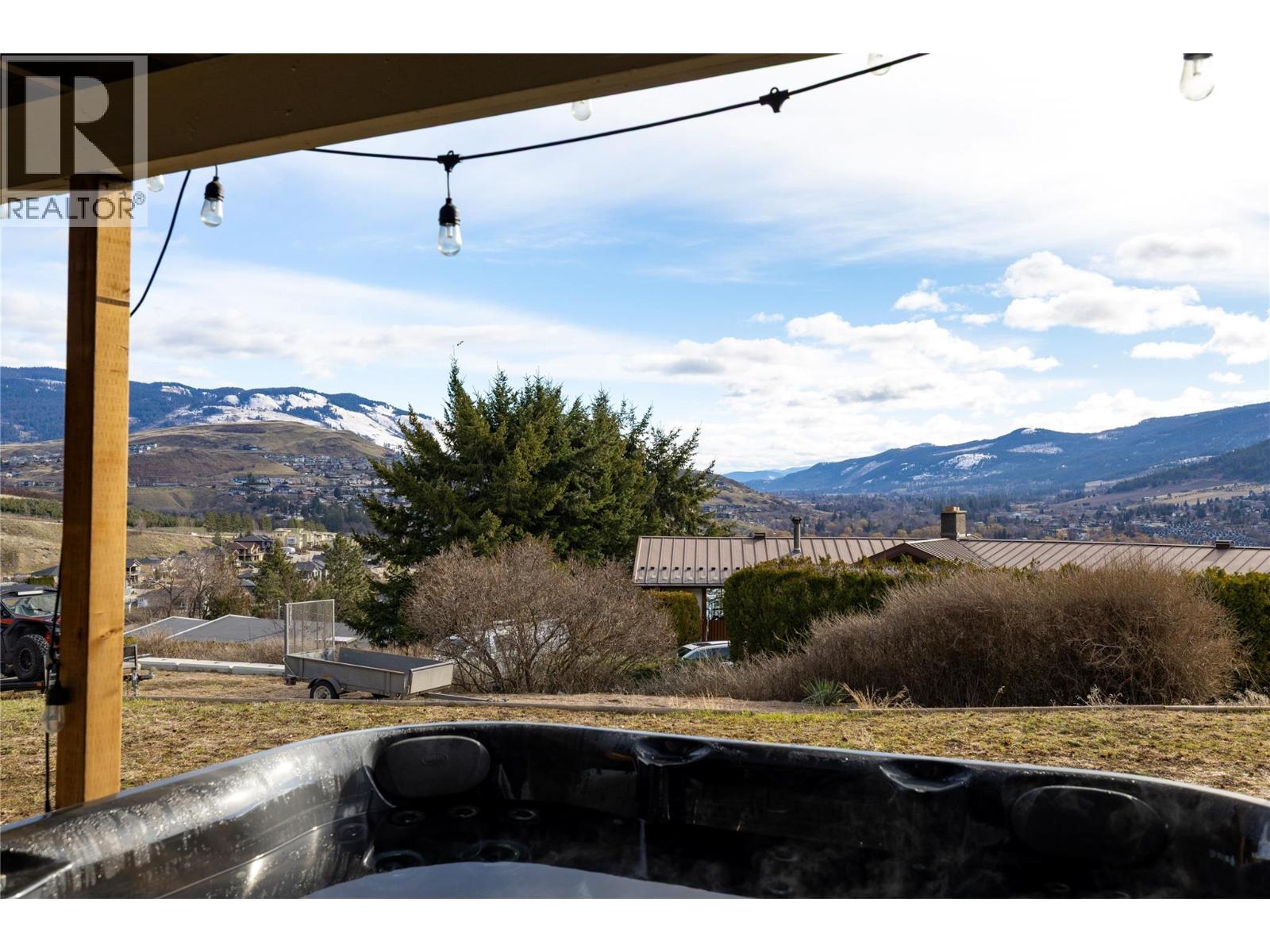 8705 Kalview Drive, Coldstream, BC - Outdoor With View