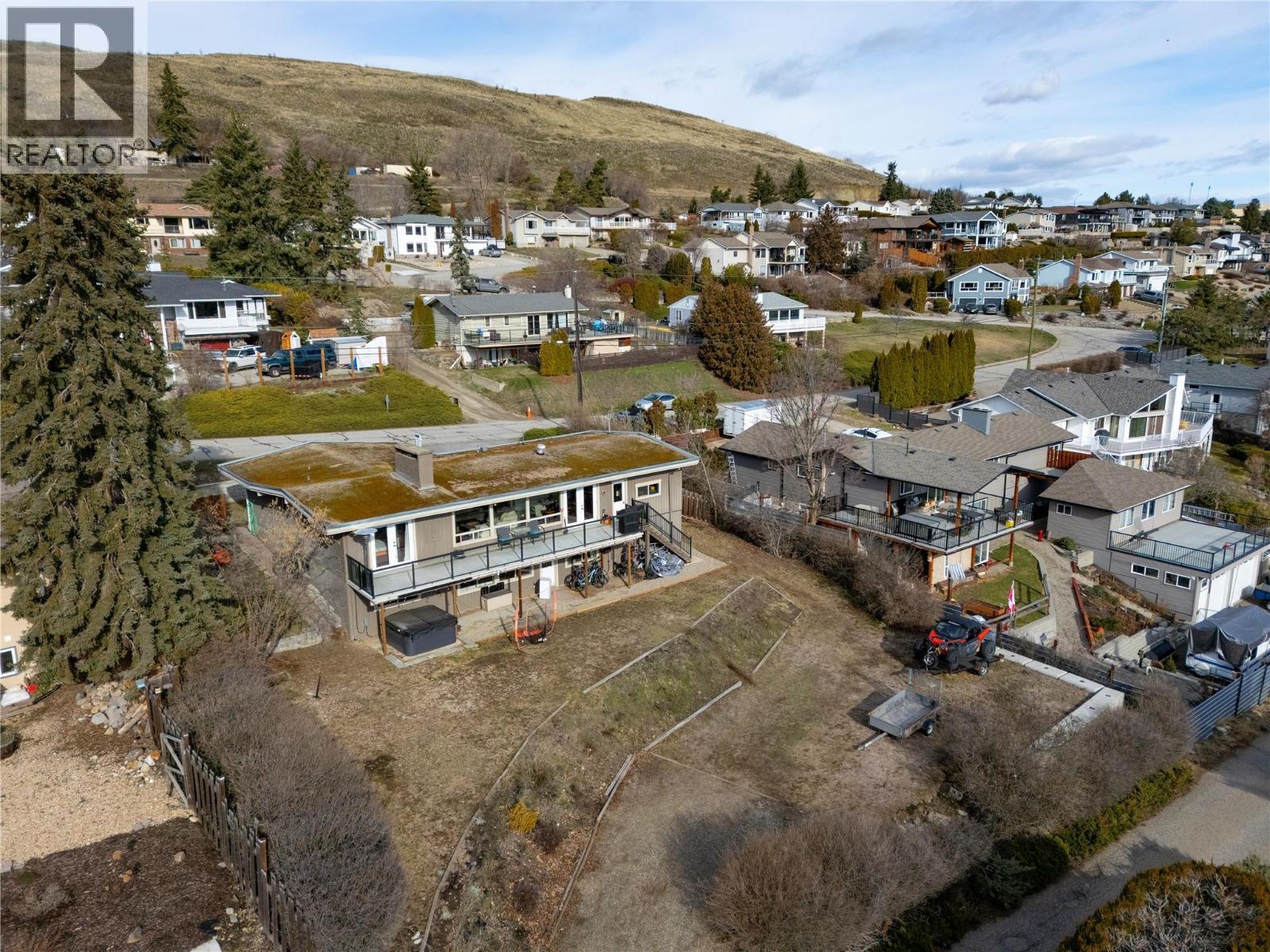 8705 Kalview Drive, Coldstream, BC - Outdoor With View